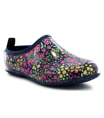 ladies garden clogs