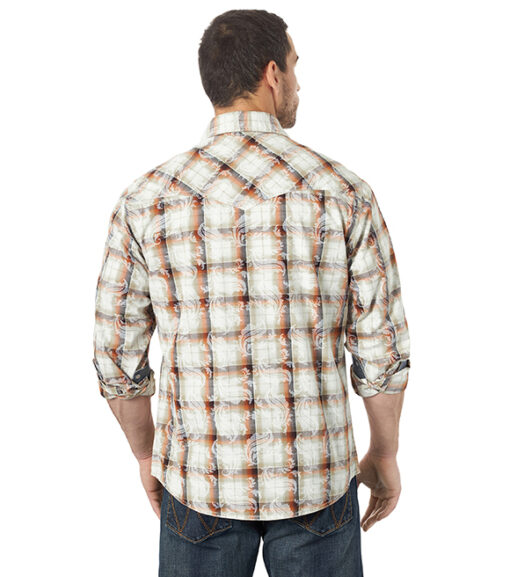 Wrangler Retro Men's Premium Long Sleeve Shirt, MVR596E