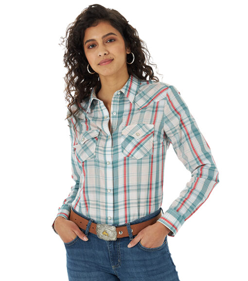 Wrangler Ladies Essential Plaid Western Shirt, LWE520M
