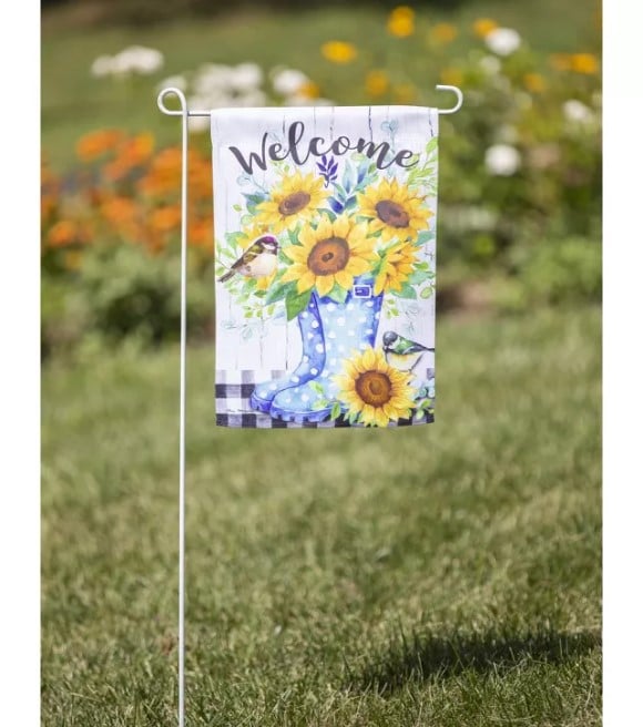 Evergreen, Garden Sunflowers Garden Suede Flag, 18