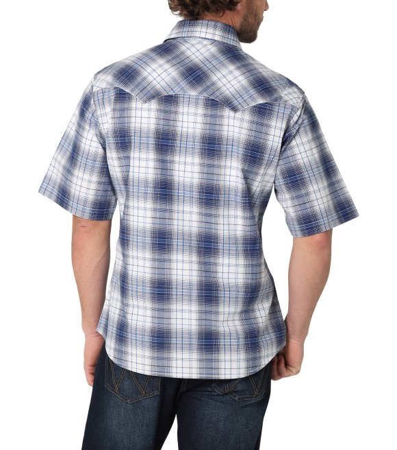 Wrangler, Men's Blue Retro Snap Short Sleeve, 112324674 - Wilco Farm Stores