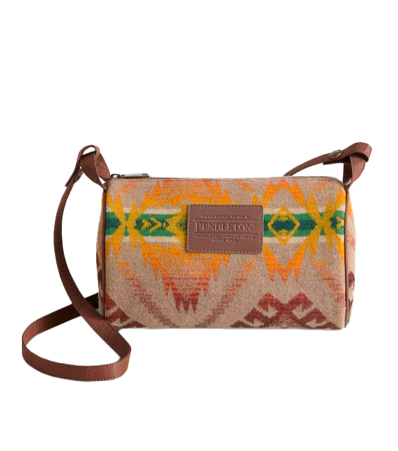 Pendleton, Tan Sawtooth Mountain Travel Kit - Wilco Farm Stores