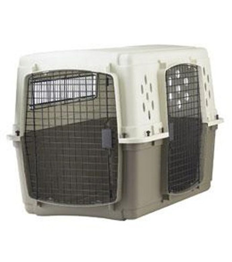 Pet Lodge, Double Door Plastic Pet Crate