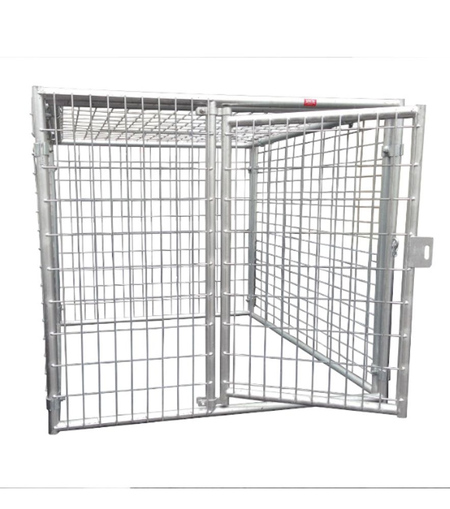 Martin Ranch, Galvanized Livestock Carrier, 1252860