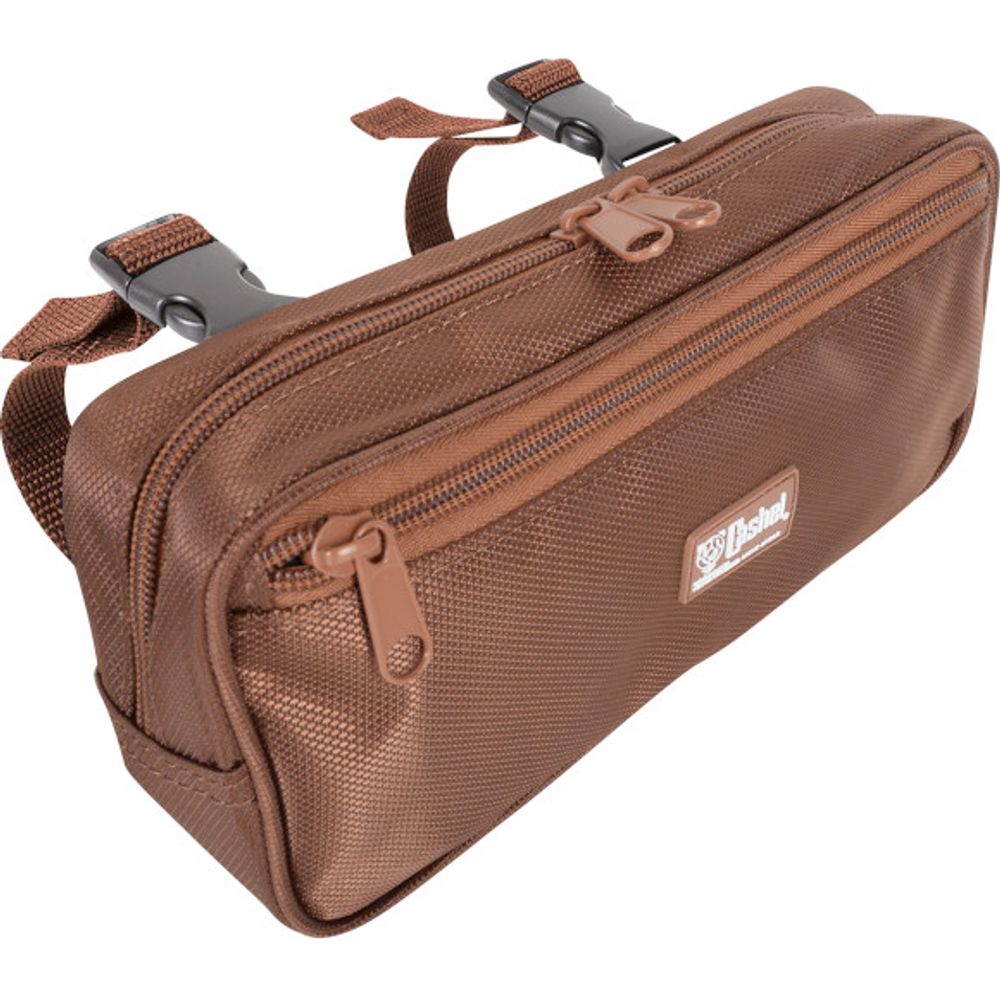Cashel, Pommel Bag