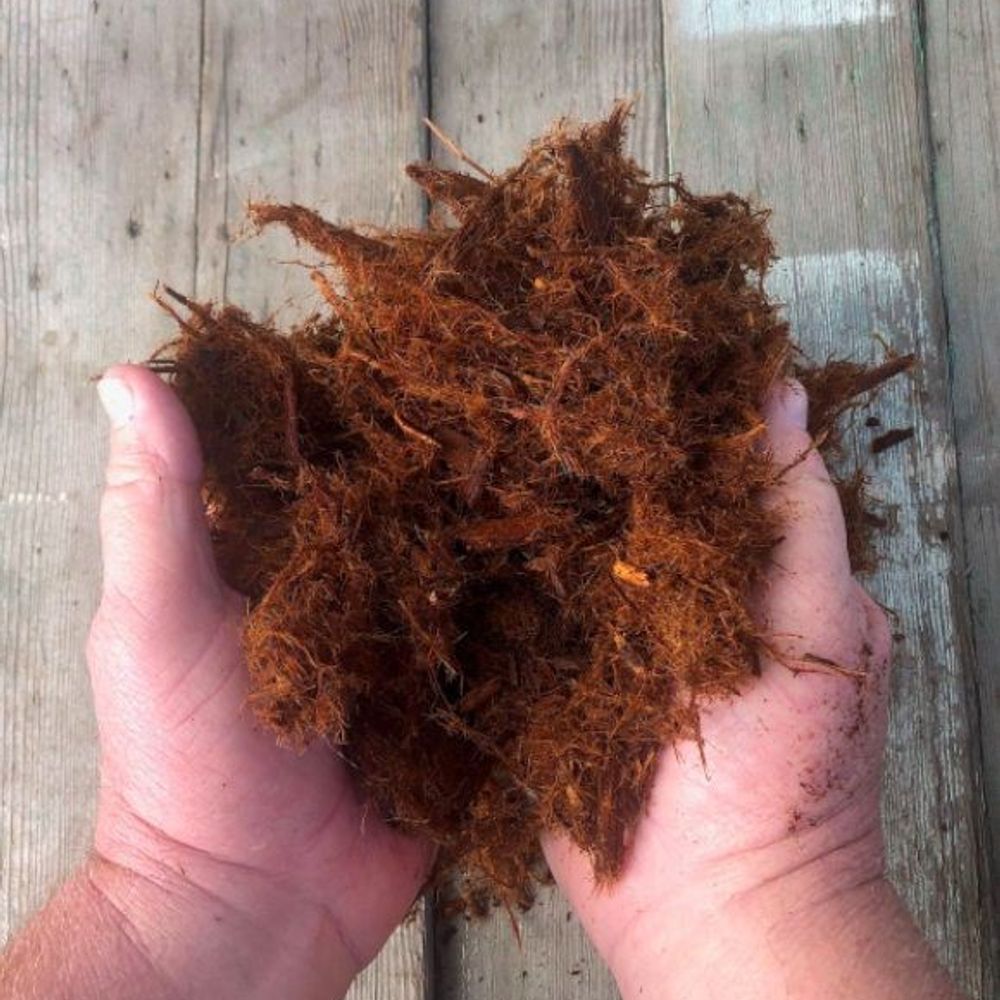 Gardeners Professional, Redwood Bark Shreds, 2 cuft