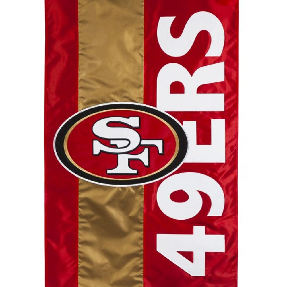 Evergreen, San Francisco 49ers Embellish Flag