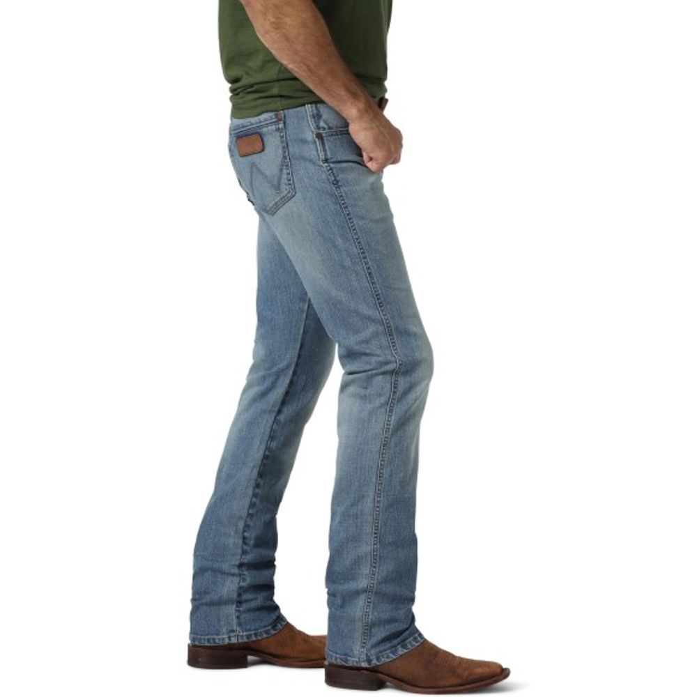 Wrangler, Retro Slim Fit Straight Leg Jean, 88MWZJK 