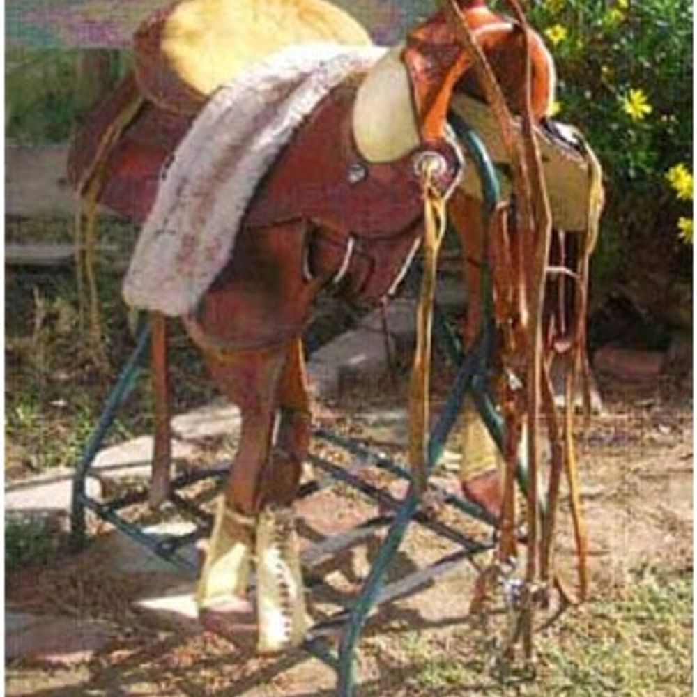 Free Standing Saddle Rack