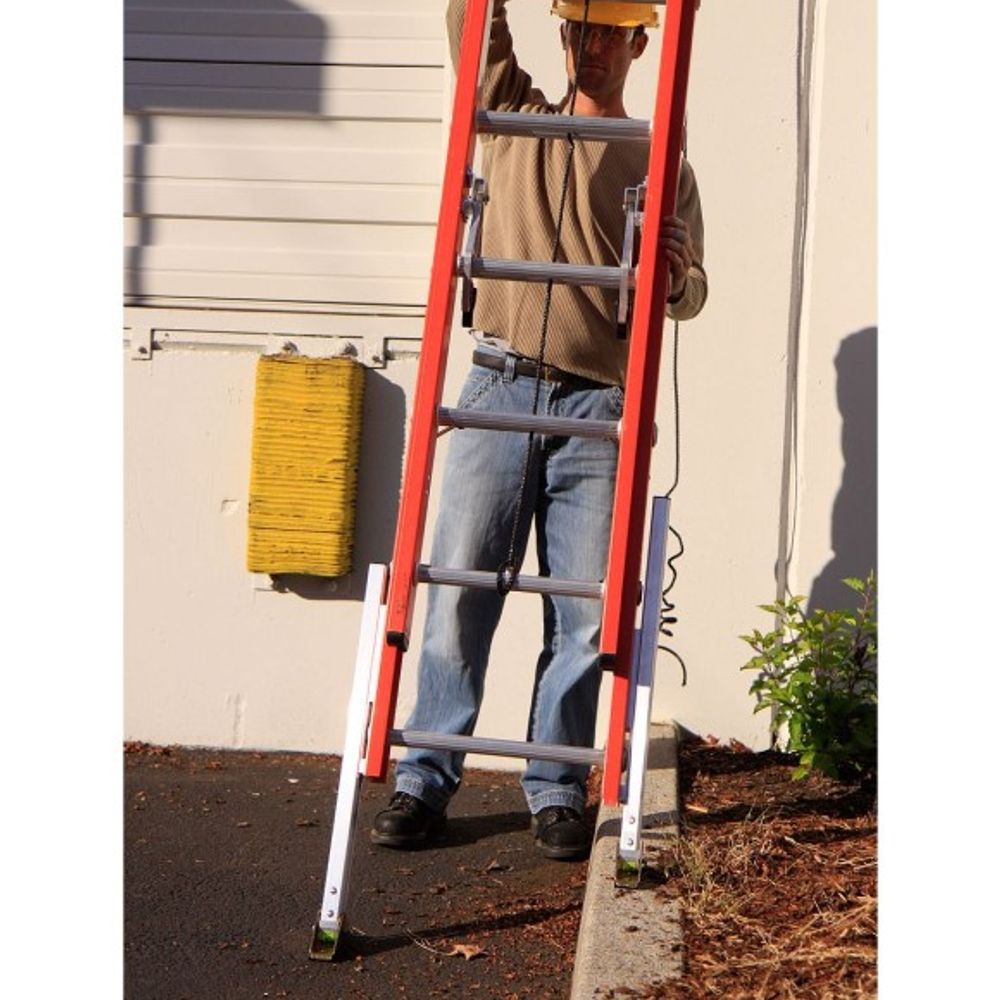 Werner, Level-Master Automatic Extension Ladder Leveler, PK80-2 