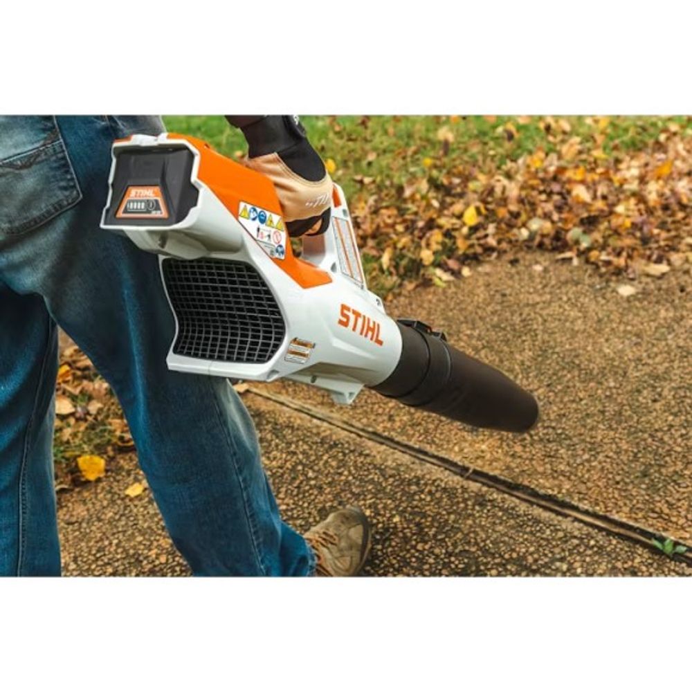 STIHL, BGA 60 with AK 30 Battery Powered Blower