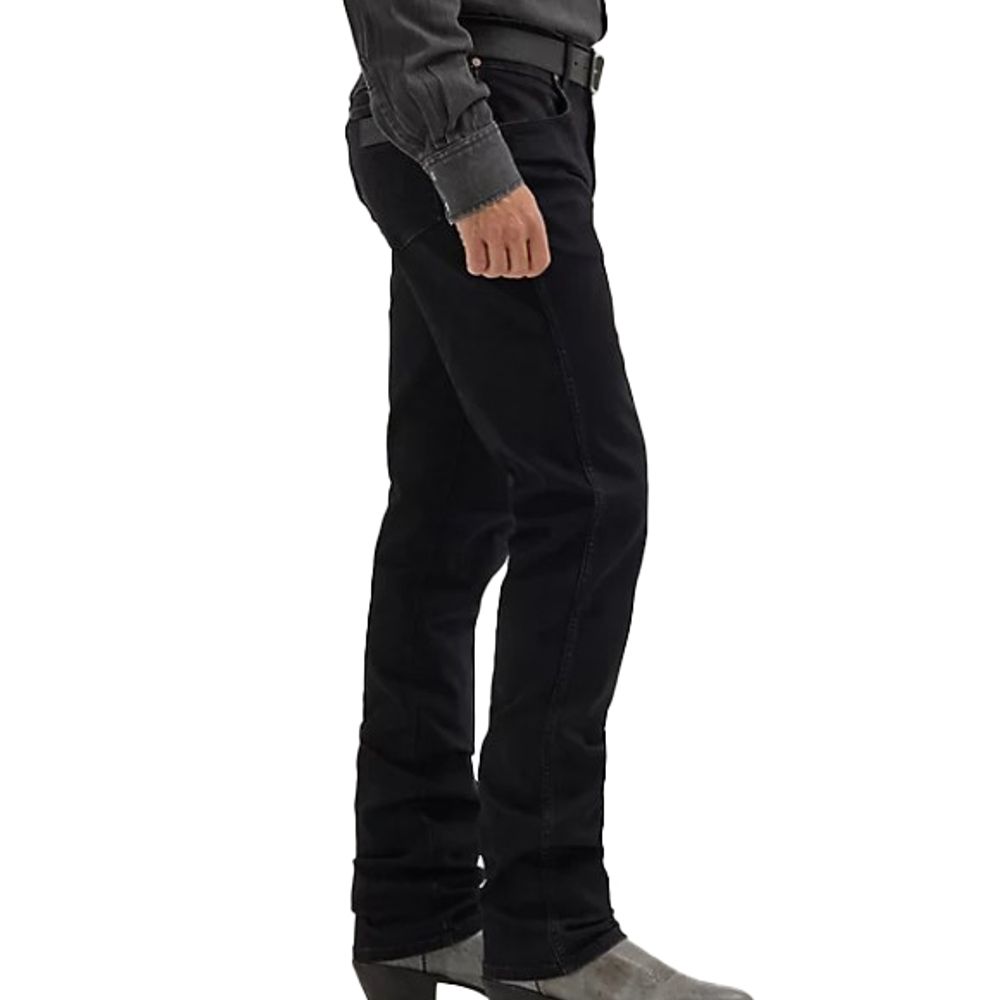Wrangler, Men's Blackwell Retro Slim Fit Straight Leg Jeans, 112358240 