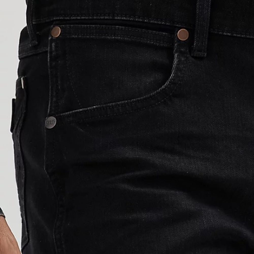 Wrangler, Men's Blackwell Retro Slim Fit Straight Leg Jeans, 112358240 