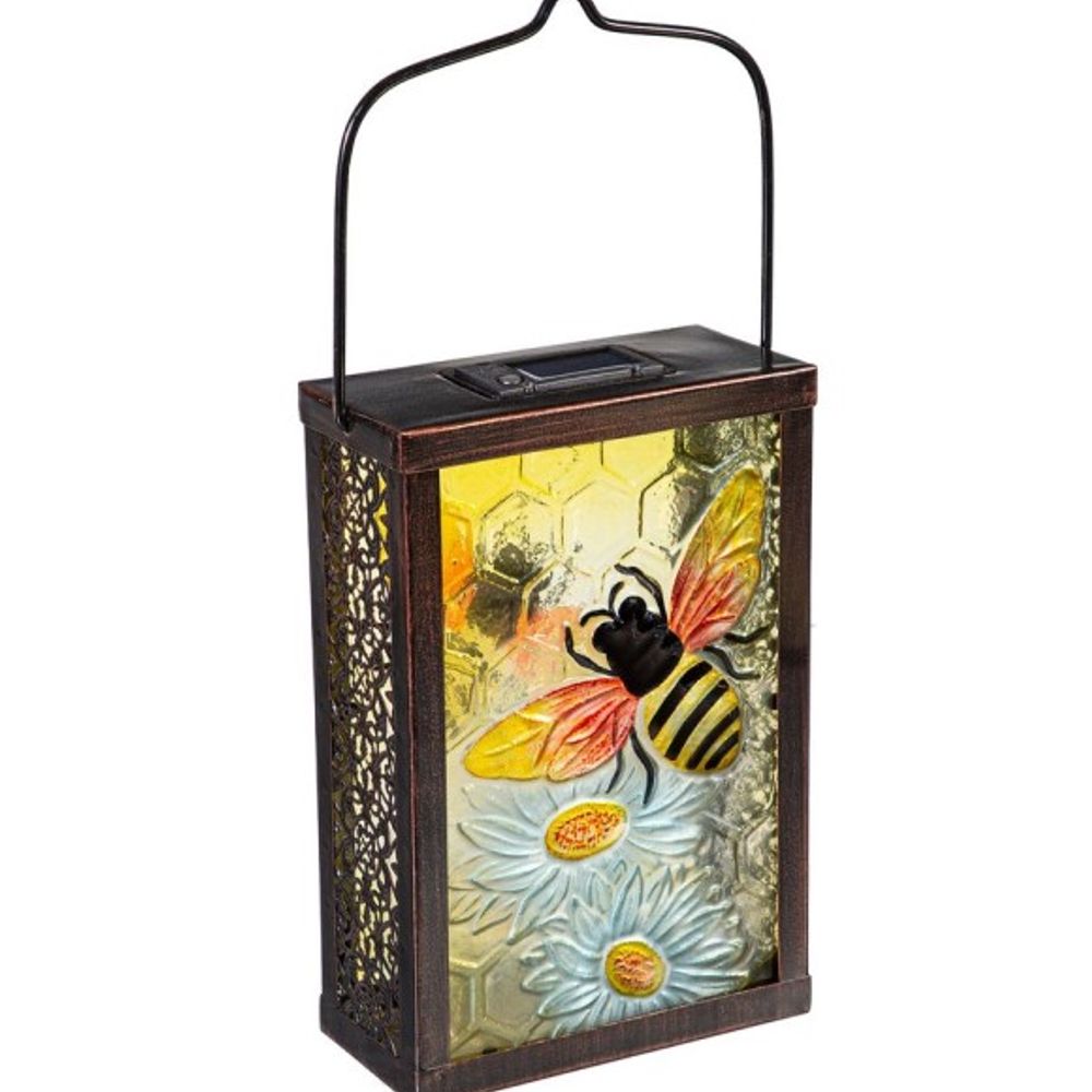 Evergreen, Bumble Bee Lantern