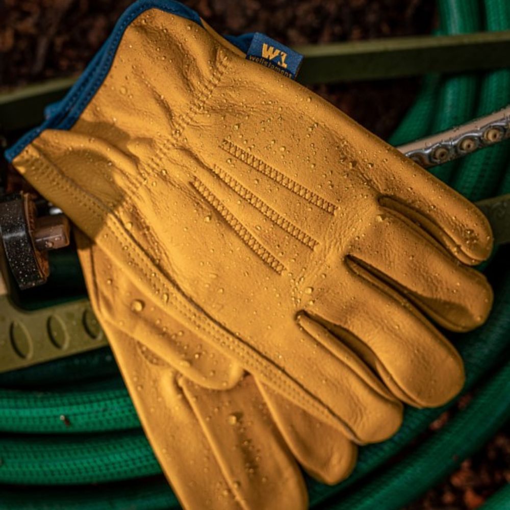 Wells Lamont, Men's HydraHyde Leather Shirred Wrist Gloves
