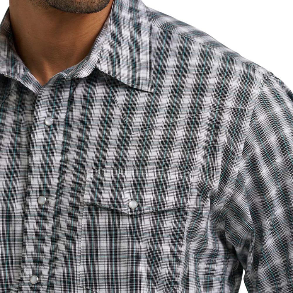 Wrangler, Men's Smoky Sea Wrinkle Resist Long Sleeve Western Snap Plaid Shirt