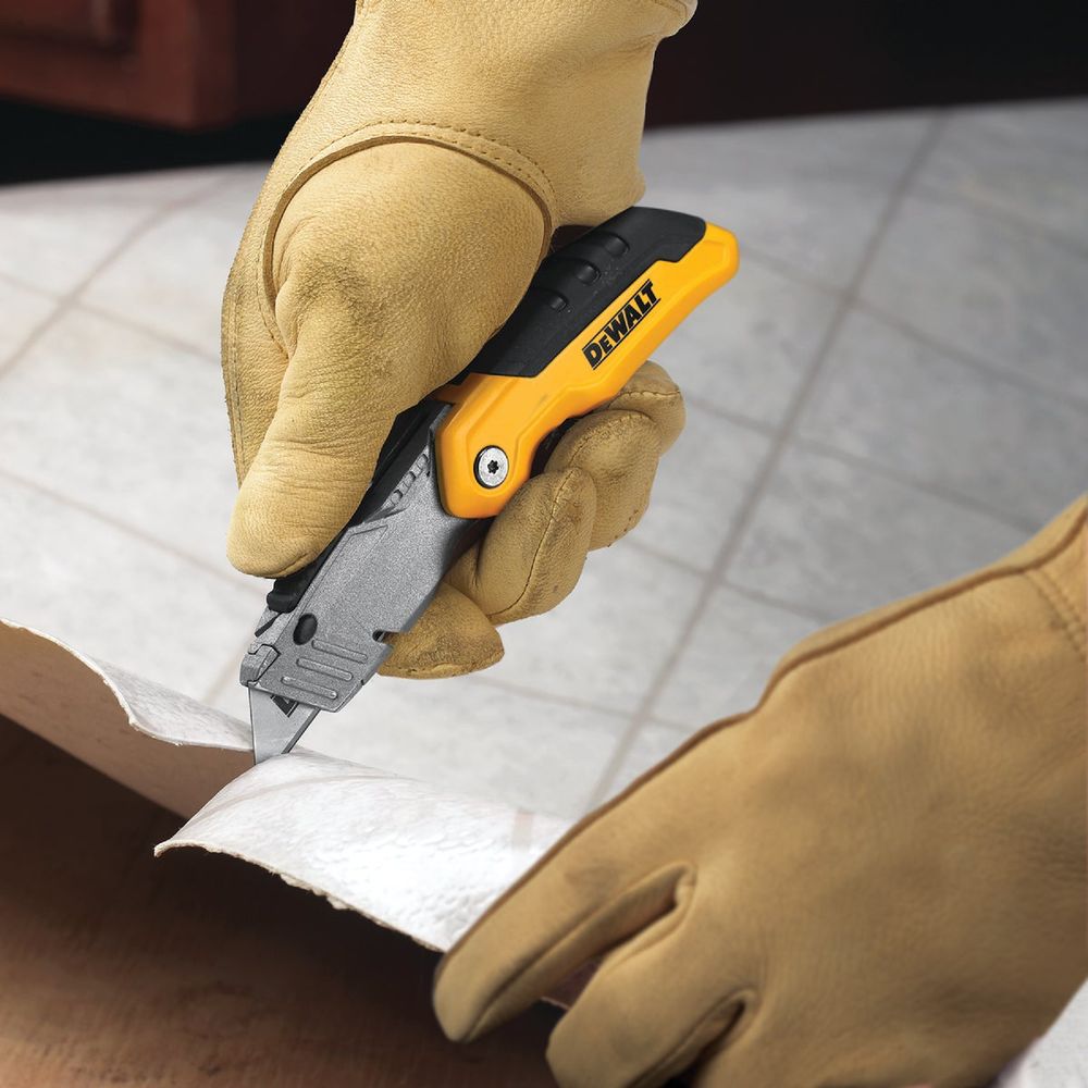 DeWalt, Retractable Folding Utility Knife