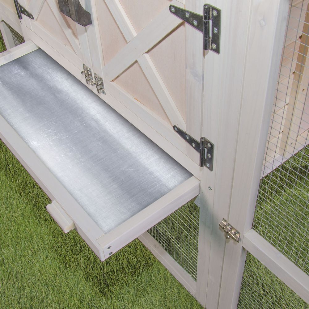 Ware, Chicken Chateau Chicken Coop 