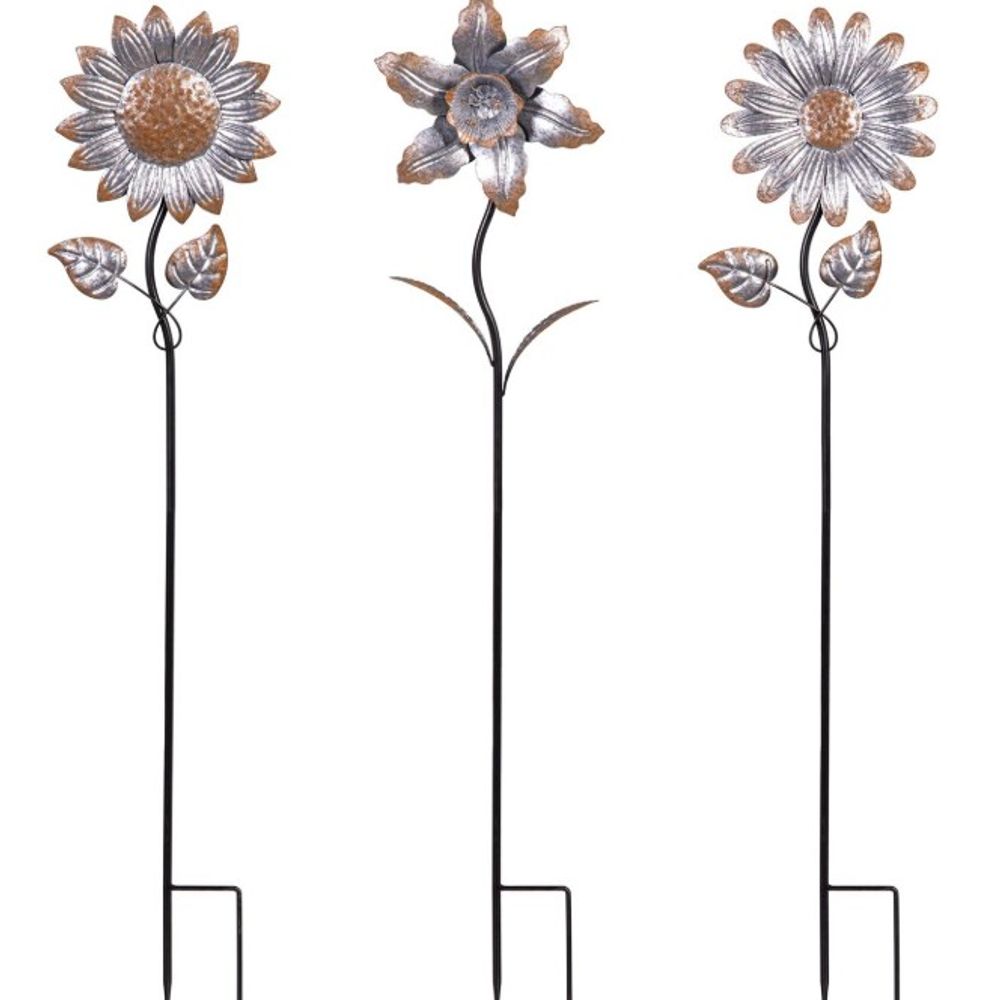 Evergreen, Assorted Galvanized Metal Flower Stake