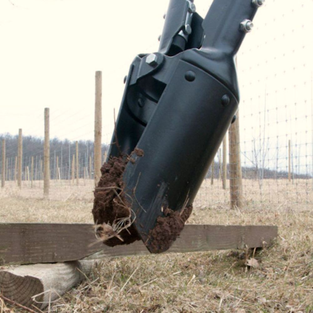 True Temper Razorback Post Hole Digger with Fiberglass Handle