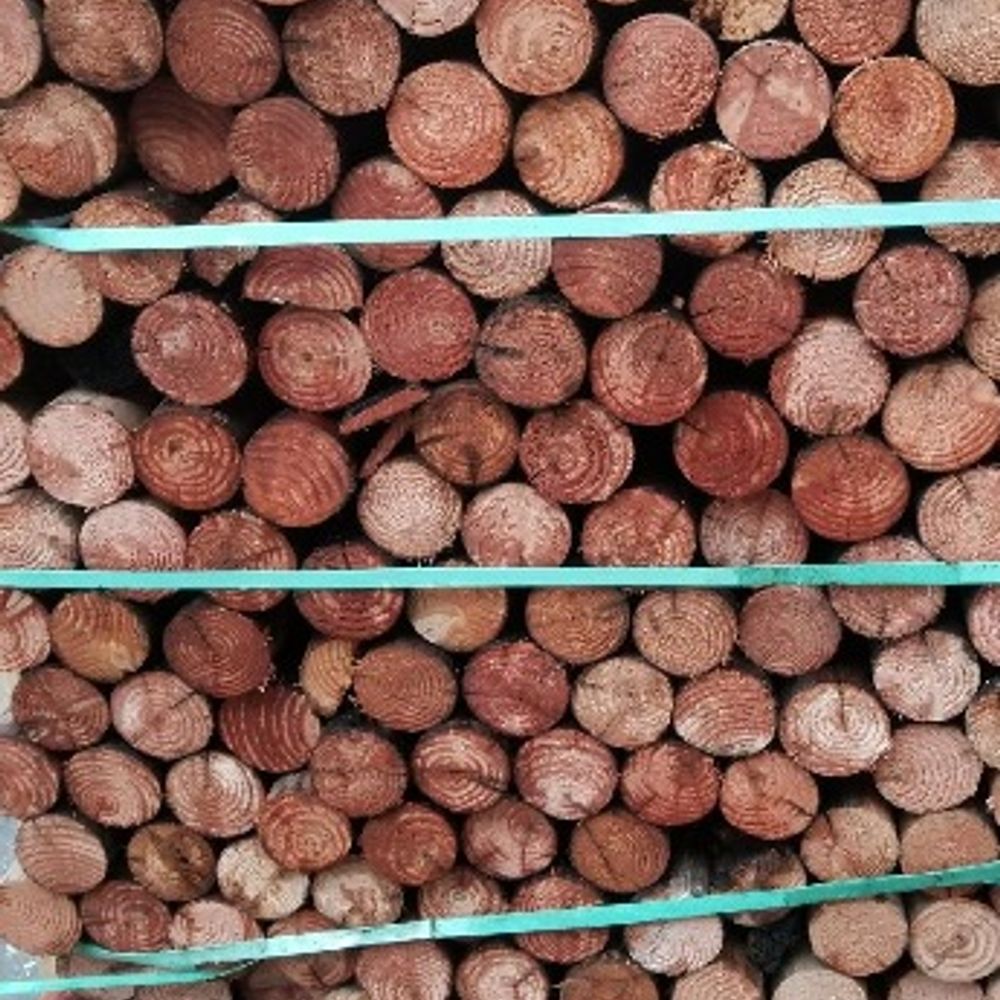 Douglas Fir & Hemlock Mix Firewood Pallet, 1/2 Cord