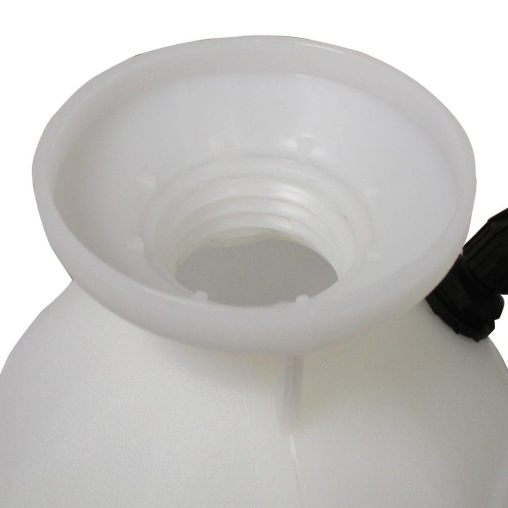 Chapin, 2002 SureSpray Hand Pump Sprayer, 2 gal