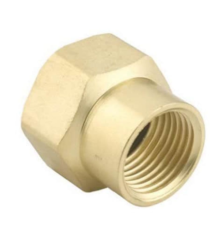 Green Thumb Pipe To Hose Connector, 1/2 in. X 3/4 in.